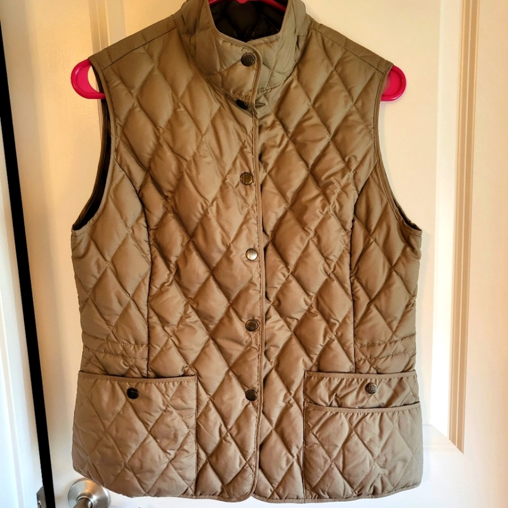 Eddie Bauer Down Vest. Medium